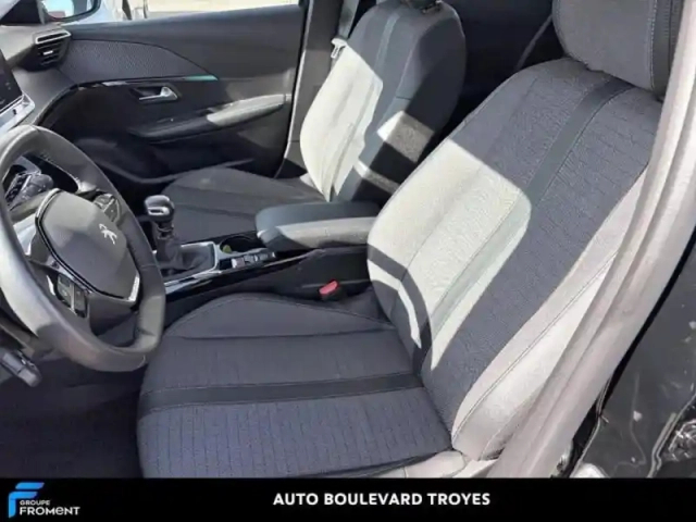 Peugeot 208 1.5 bluehdi 100ch s&amp;s allure — photo 11