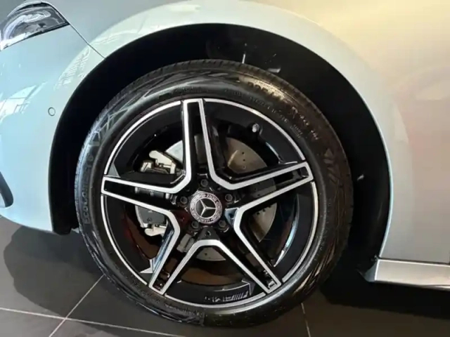 Mercedes Classe A 250 e hybrid eq amg line — photo 33