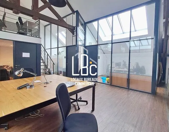 Bureaux 651 m²