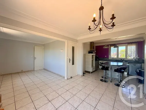 Maison 5 pièces 152 m²