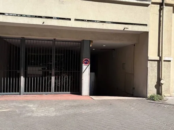 Parking 15 m²