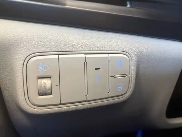 Hyundai I20 1.0 t-gdi 100 dct-7 hybrid 48v — photo 32