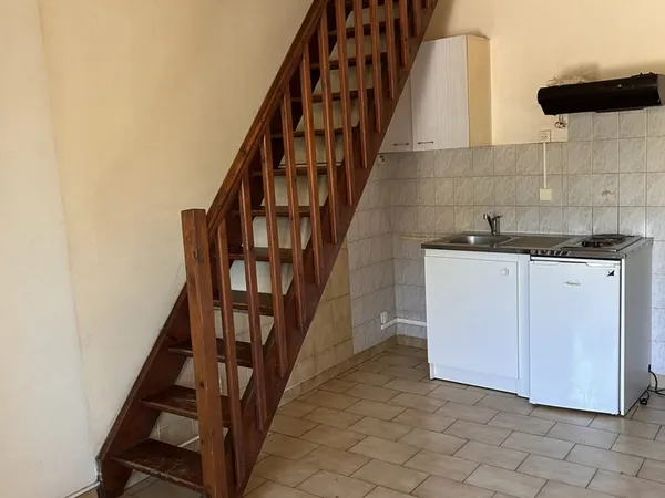 Appartement Location Saint-Hilaire-de-Brethmas 1p 30m² 370€