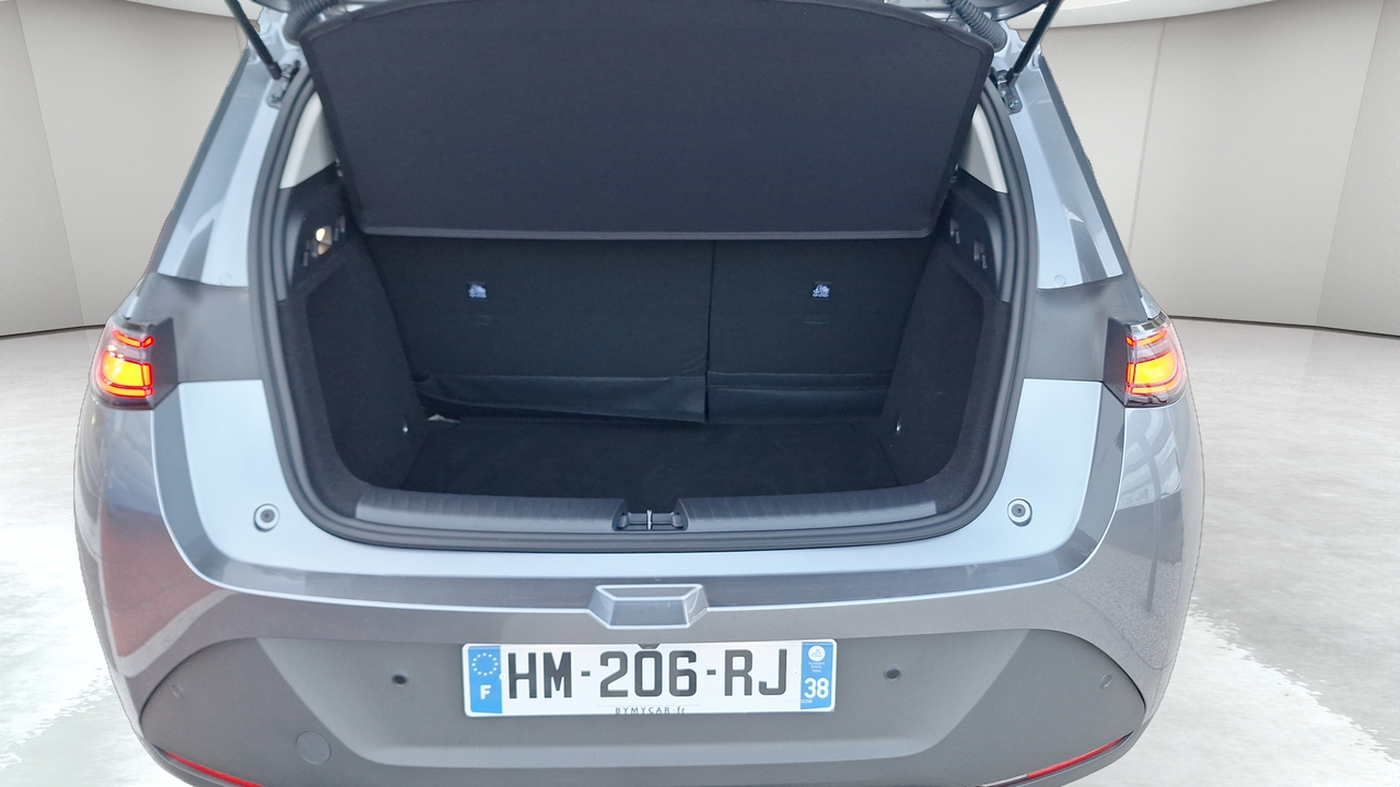 BYD Dolphin G 1.5 DM-i PHEV 212 ch — photo 12