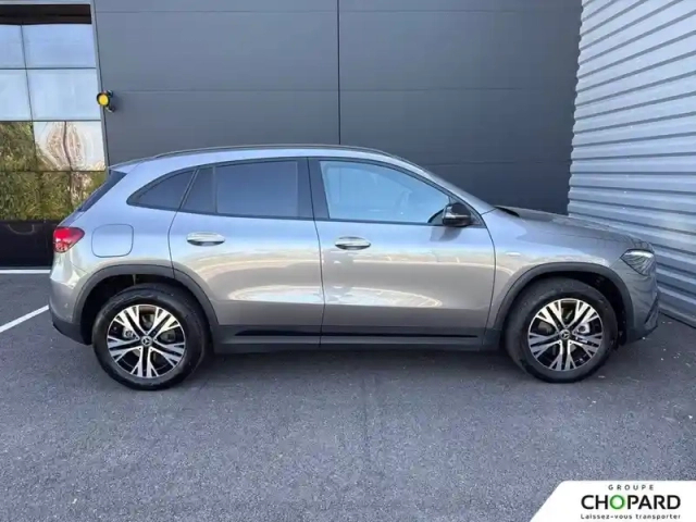 Mercedes Gla 250 e hybrid eq 8g-dct — photo 6