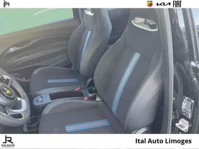 Abarth 500 e 155ch 42kwh  4cv (-3600? prime cee à particulier déduit) — photo 24