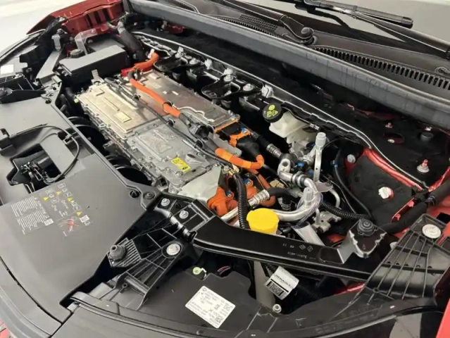Renault Scenic 220 ch grande autonomie techno 5p — photo 24