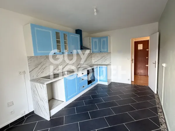 Appartement 4 pièces à vendre à Margny-lès-Compiègne - Réf. C2406