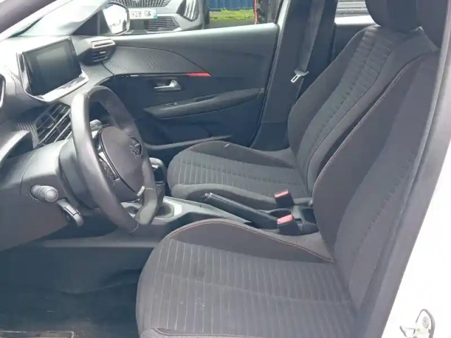 Peugeot 208 puretech 75 s&amp;s bvm5 — photo 30
