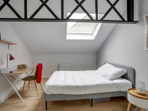 Loue chambre en colocation dans appartement - 13m2 - Lille