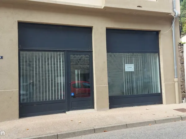 Magasin 38 m2 à louer