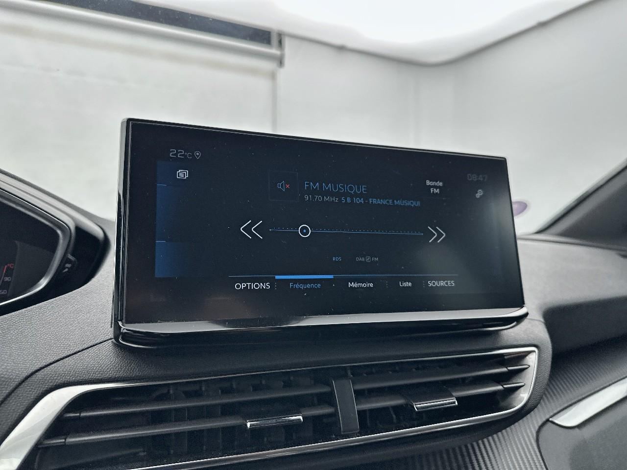 Peugeot 3008 puretech 130ch s&s eat8 allure pack — photo 23