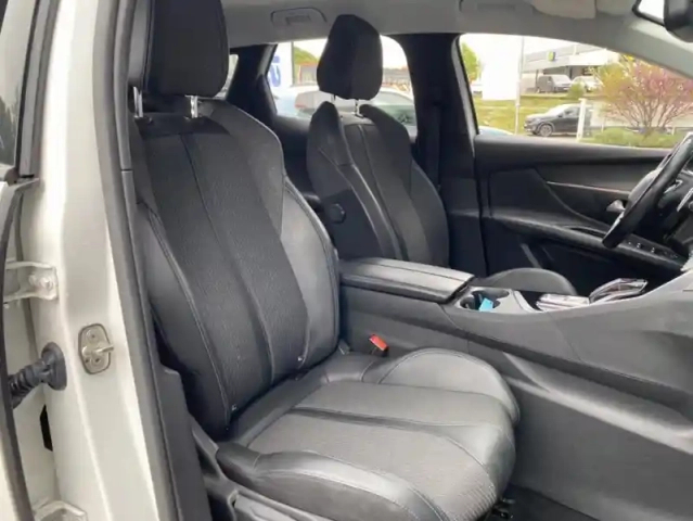 Peugeot 3008 ii puretech 130 s&amp;s eat8 allure — photo 26