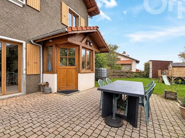 Maison 4 pièces 122 m²
