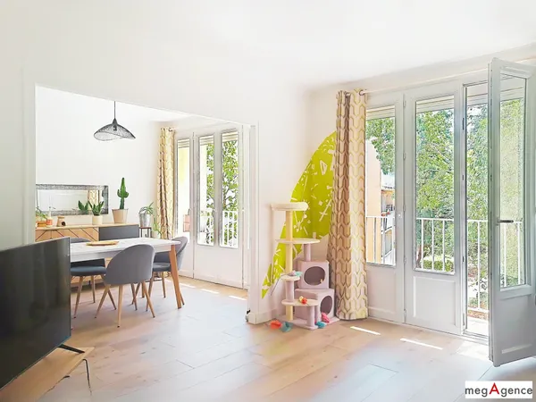 Nantes Hippodrome - T4 au calme avec balcon, garage et stationnement extérieur