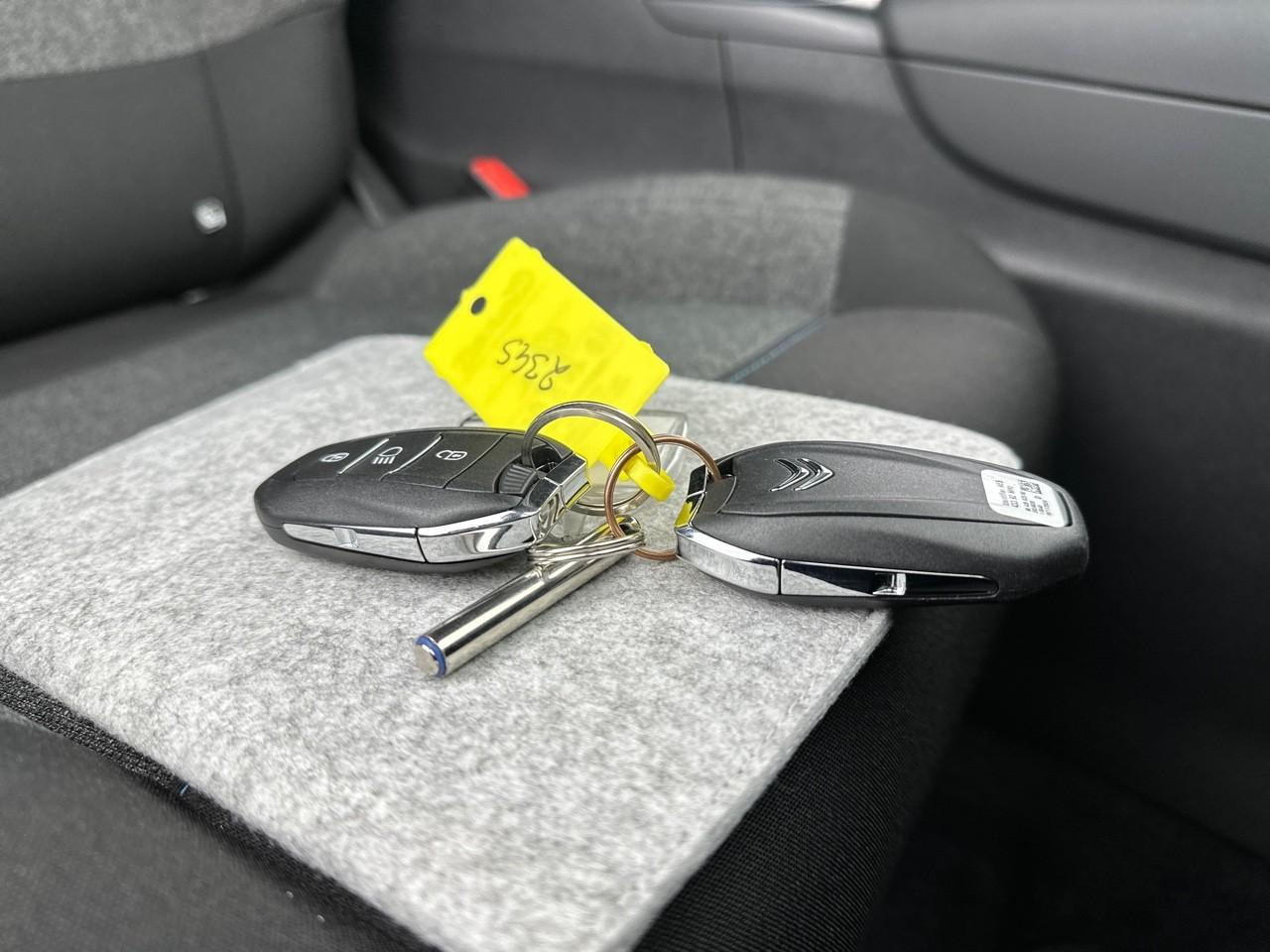 Citroën C5 Aircross hybride 136 e-dcs6 plus — photo 33