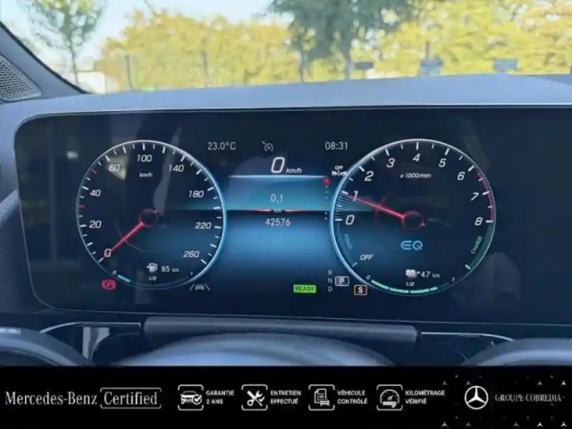 Mercedes Gla 250 e 218ch amg line 8g-dct — photo 9