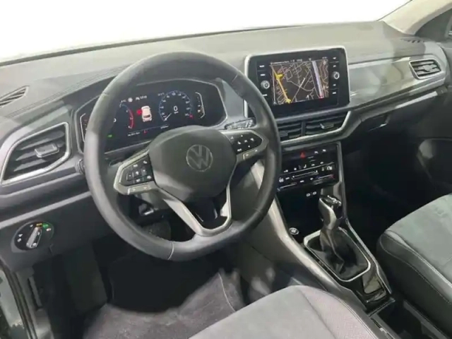 Volkswagen T-Roc 1.5 tsi evo 150 start/stop dsg7 style — photo 9