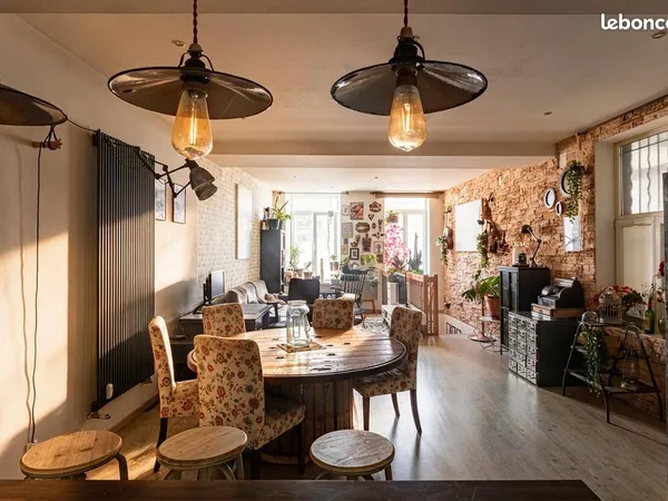 Loft meublé 100 m² - Bail mobilité - Gare