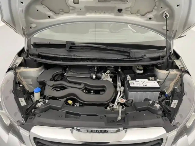 Peugeot 108 vti 72ch s&amp;s bvm5 — photo 21