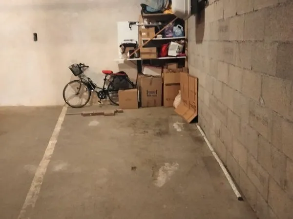 Loue place garage Lyon St Georges