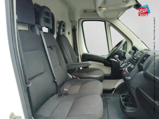 Citroën Jumper fg 33 l2h2 2.0 bluehdi 110 confort — photo 6