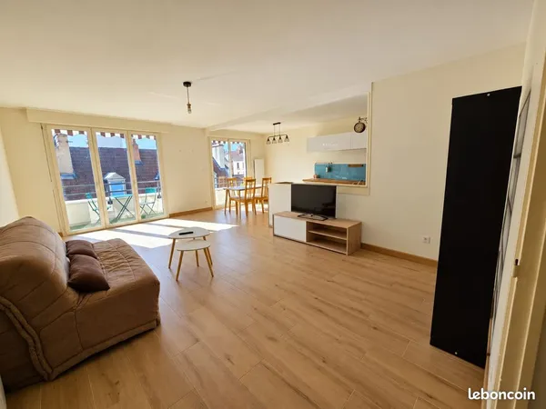 Location appartement T3 meublé 82.5 m²