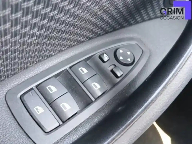 Bmw X1 sdrive 16d 116 ch dkg7 — photo 25