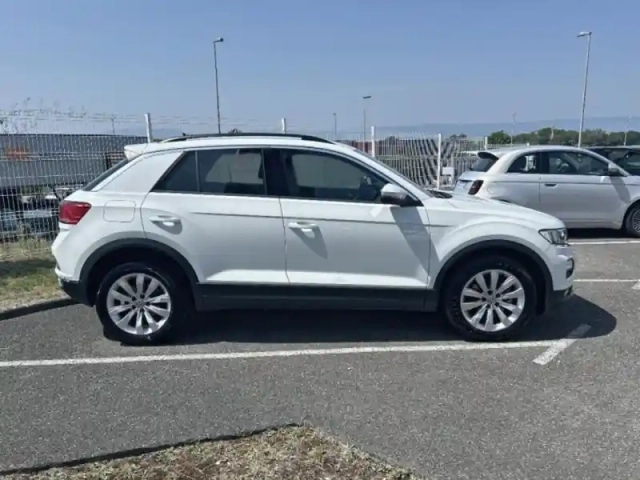Volkswagen T-Roc 1.0 tsi 115ch lounge euro6d-t — photo 4
