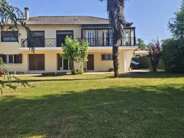 Maison 5 pièces 166 m²