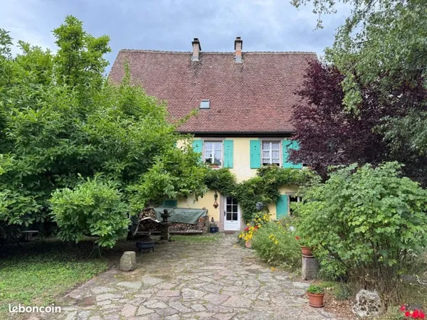 Maison 9 pièces 284 m²