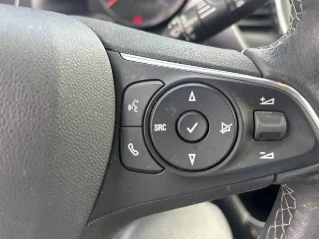 Opel Crossland 1.2 turbo 110 ch bvm6 — photo 20