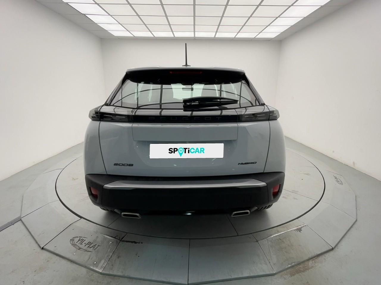 Peugeot 2008 hybrid 136 e-dcs6 style — photo 4