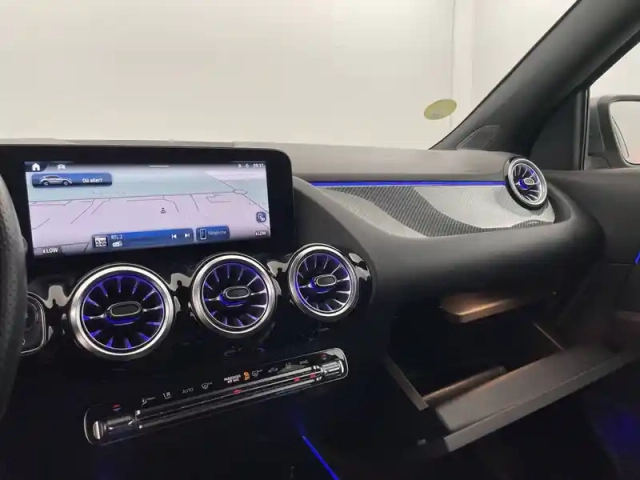 Mercedes Gla 220 d 8g-dct 4matic — photo 44