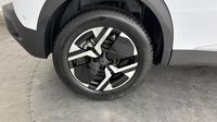Peugeot 2008 1.2 PureTech 130ch S&S GT EAT8 — photo 31