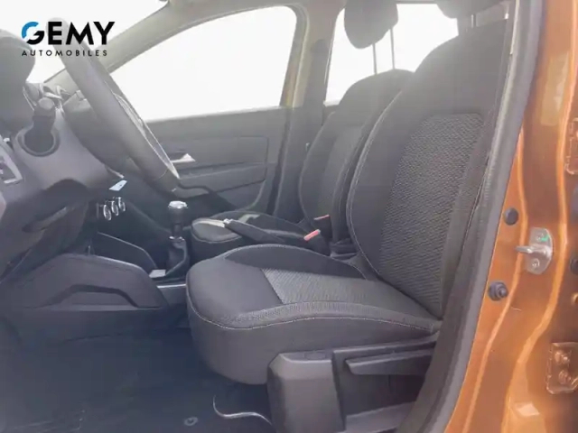 Dacia Duster blue dci 115 4x2 — photo 9