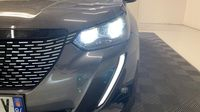 Peugeot 2008 1.2 PureTech 130ch S&S Roadtrip — photo 17
