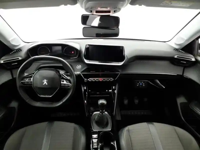 Peugeot 208 puretech 100 s&amp;s bvm6 allure — photo 9