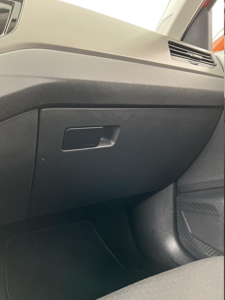 Volkswagen Polo — photo 54