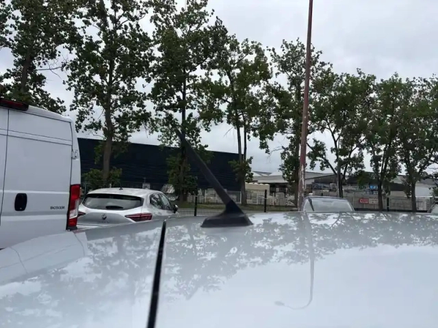 Renault Captur blue dci 95 — photo 13
