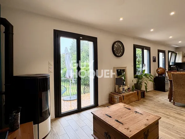 MAISON À VENDRE DE 5 PIÈCES DE 110,00 M²