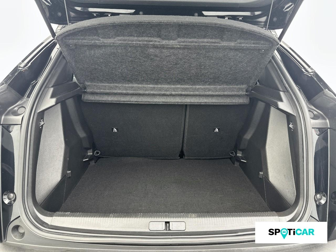 Peugeot 2008 e-2008 156ch 54 kwh allure — photo 6