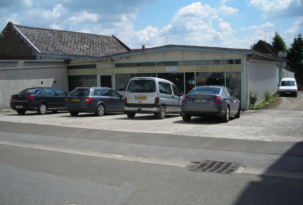 Photo 1