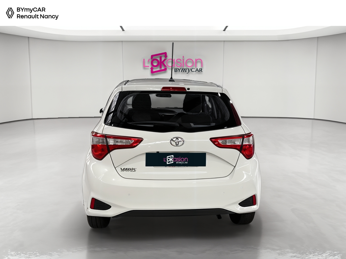 Toyota Yaris 70 VVT-i — photo 4