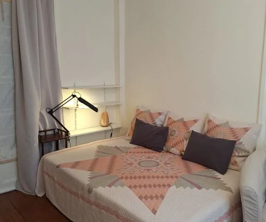 Chambre de 12m2 à louer sur Paris 07