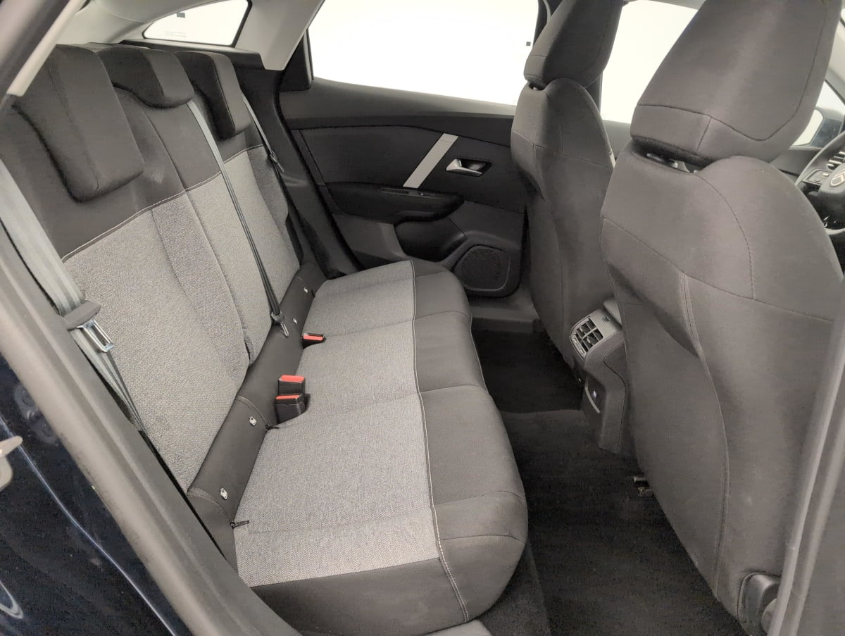 Citroën C4 — photo 10