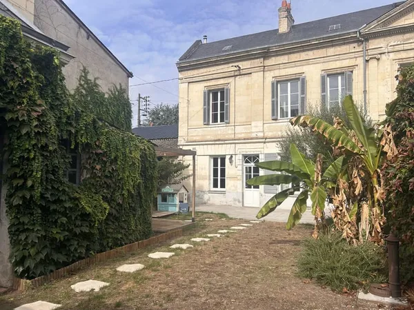 Maison en tuffeau Bagneux