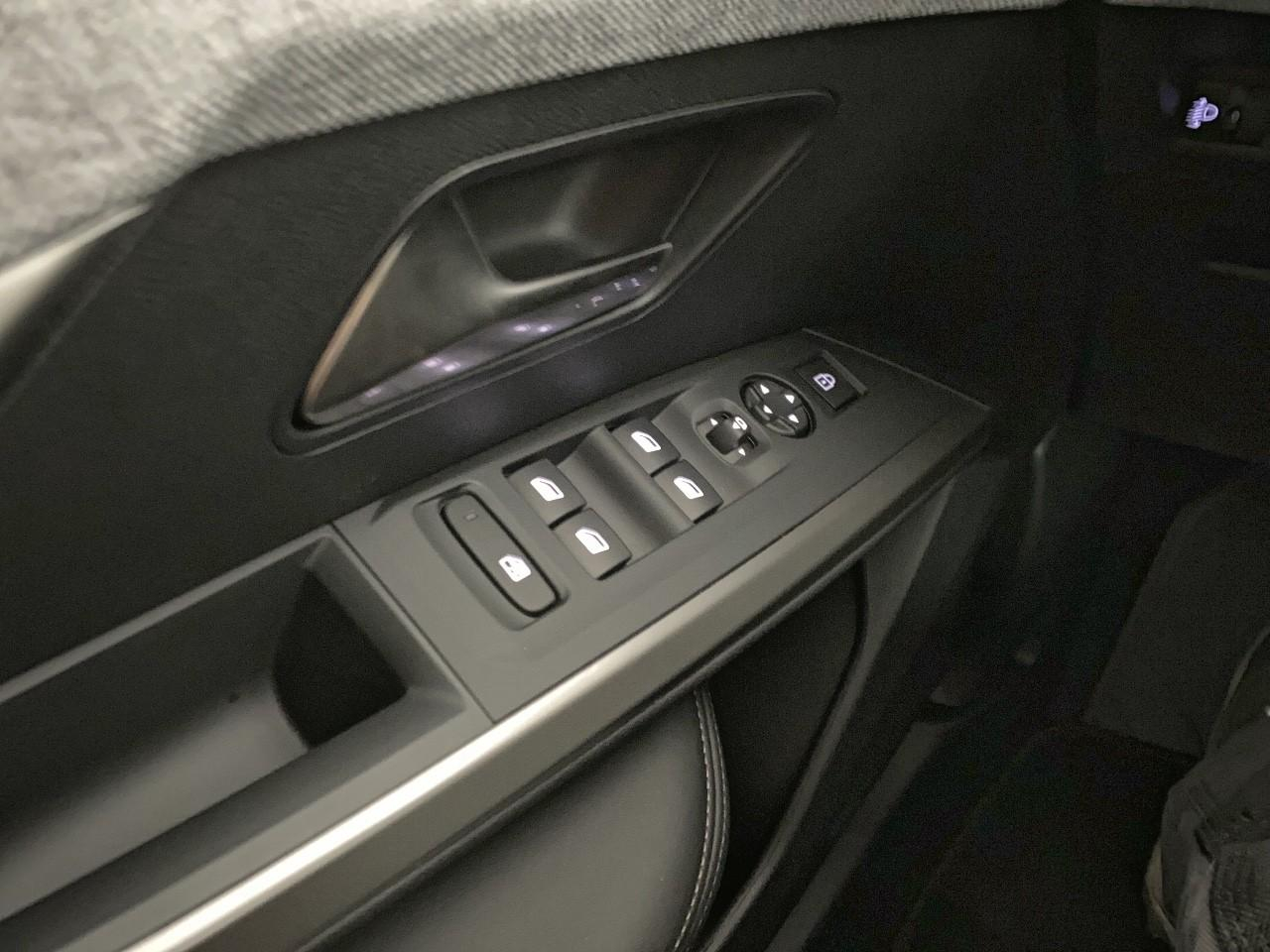 Peugeot 3008 hybrid 145 e-dcs6 allure — photo 20