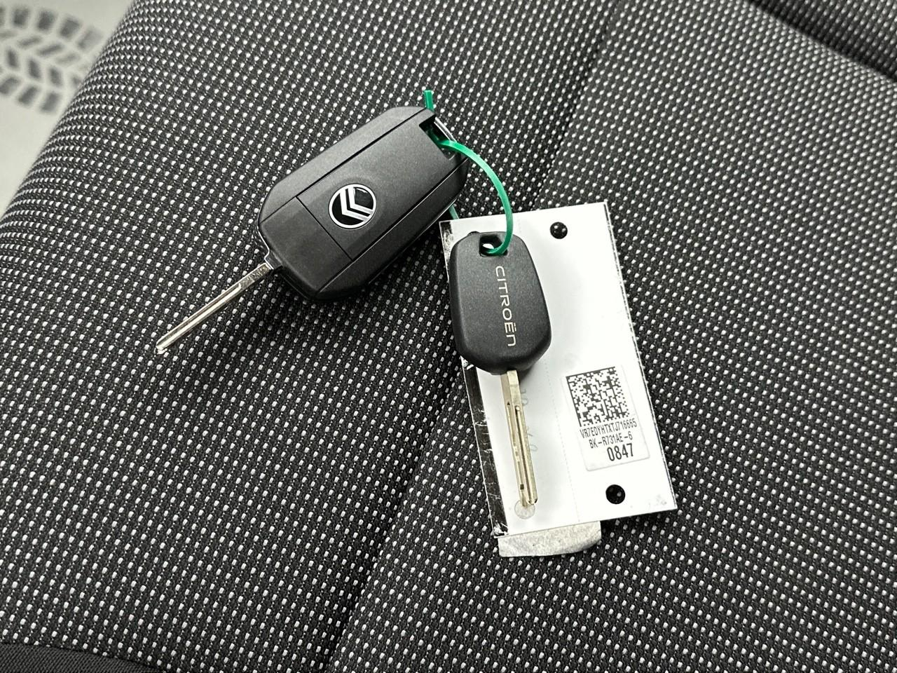 Citroën Berlingo van m diesel 100 ch manuelle — photo 32