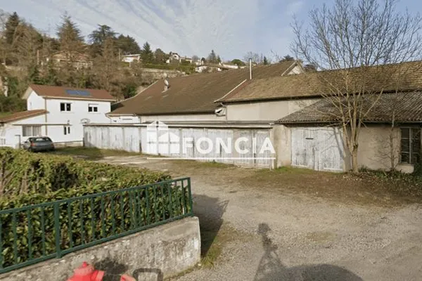 Stationnement Location Bourgoin-Jallieu   65€